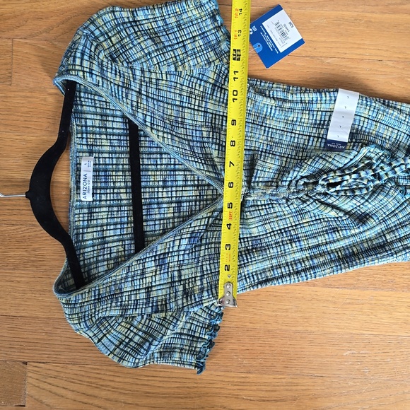 ARIZONA JEAN CO WOMEN'S JUNIORS SIZE BLUE AND YELLOW CROP TOP SIZE LARGE - Picture 9 of 14